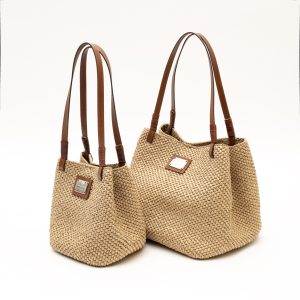 LUMORA MIDI SHOULDER BAG